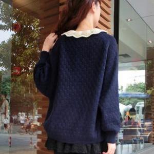 Wavy Collared Pullover Sweater