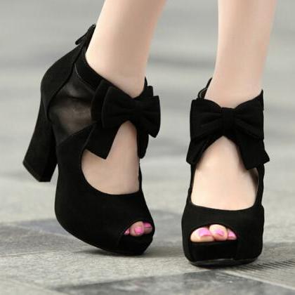 Beautiful And Lovely Black High Heels With Bow,..