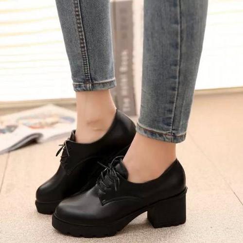 black mid heel lace up shoes